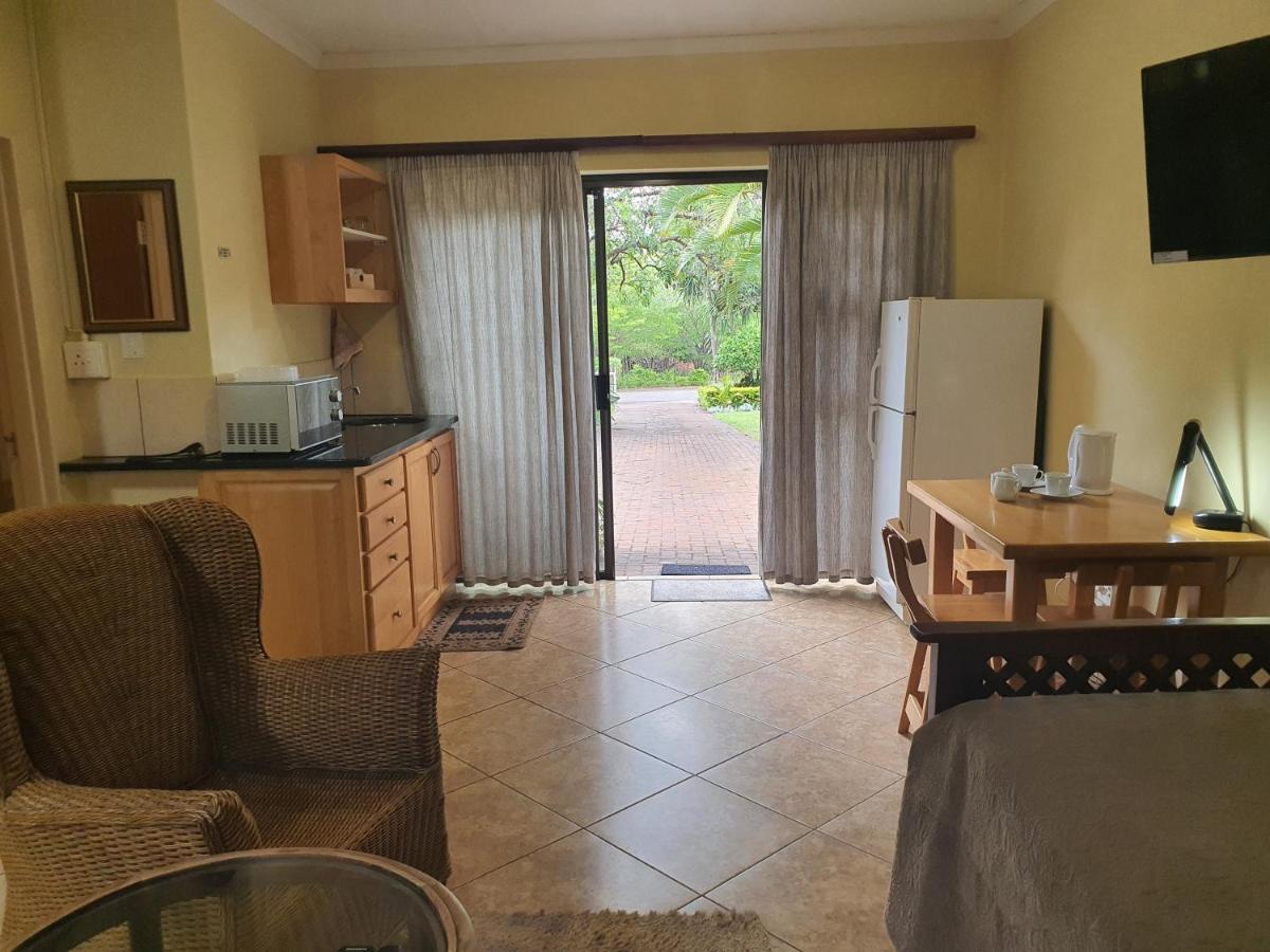 Selati 103 Guest Cottages Malalane Exterior photo
