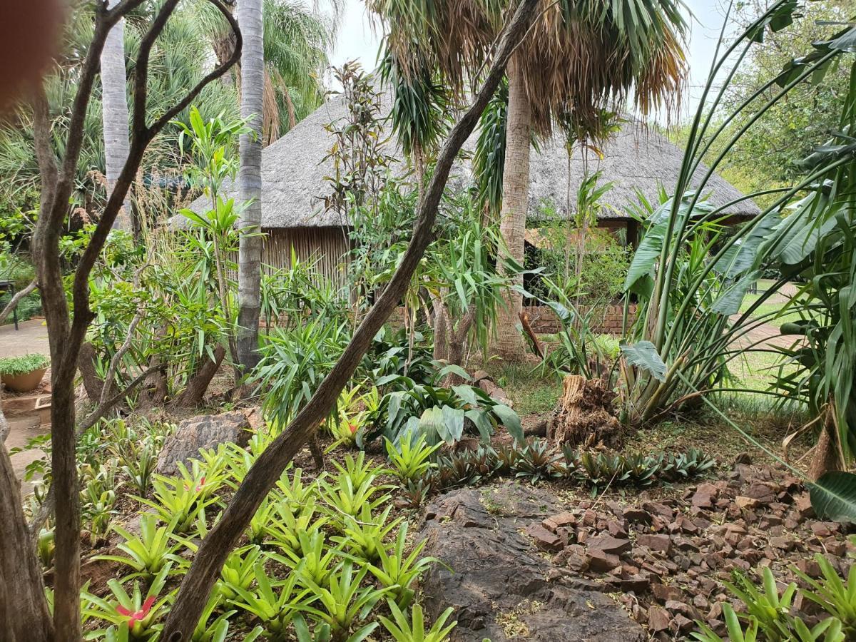 Selati 103 Guest Cottages Malalane Exterior photo